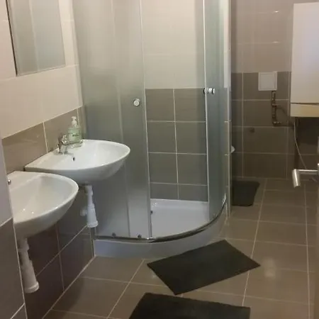 Quarto em Acomodações Particulares Rd Oskol Kroměříž